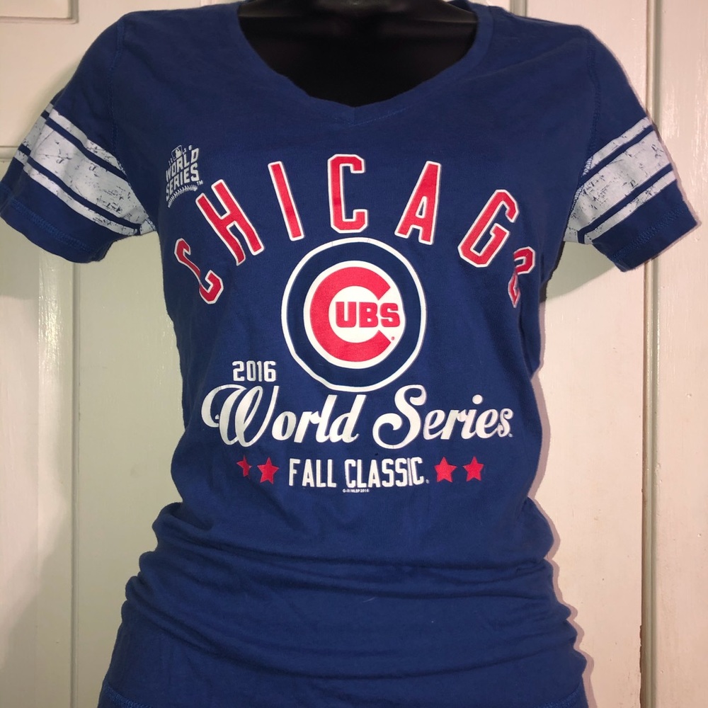 Cubs t shirt